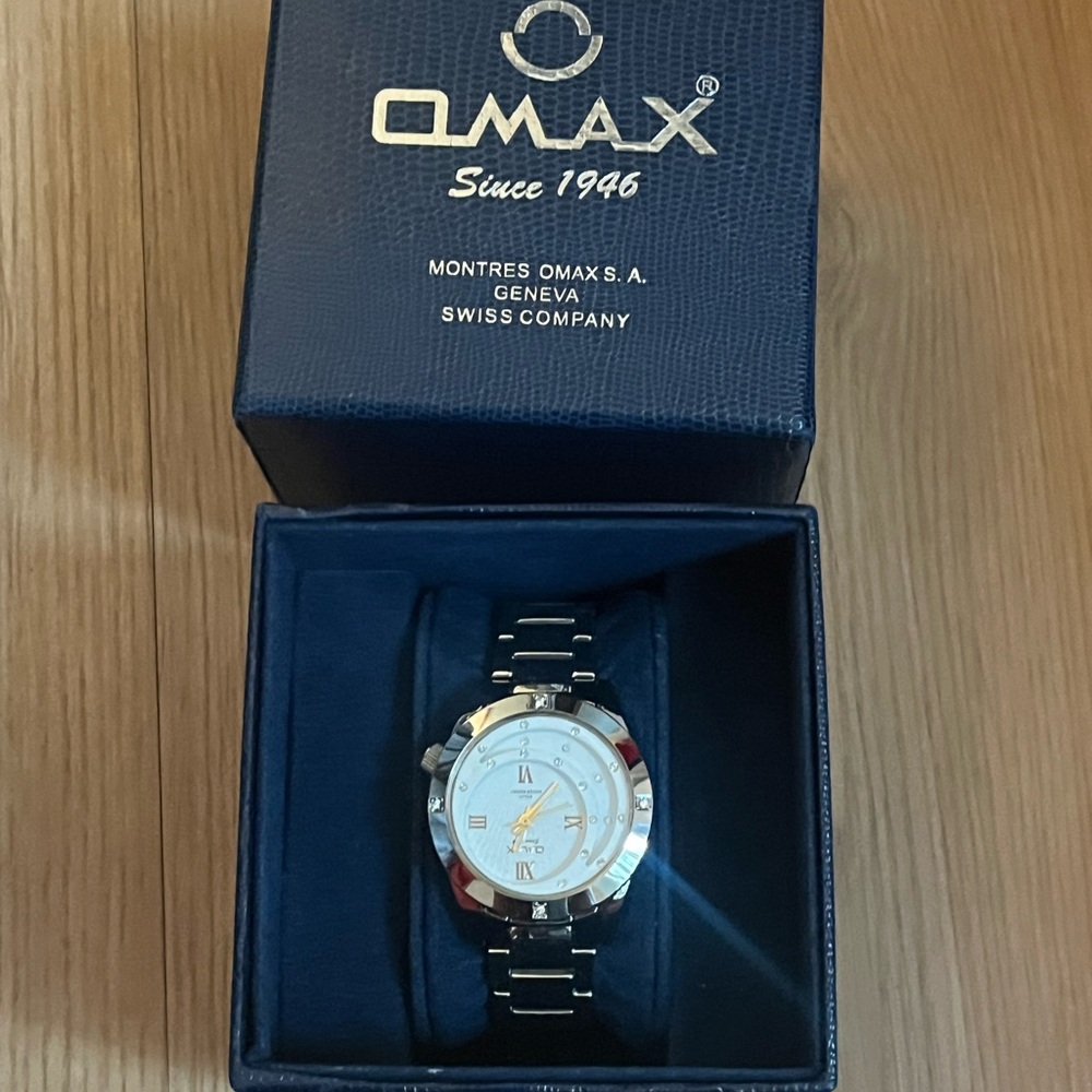 Women's Silver and Black Watch